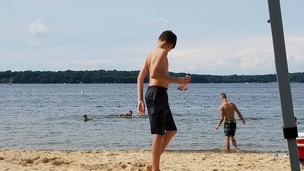 HERINGS SAND BAR | restaurant | 345 Sandy Beach Rd, Lake Mills, WI 53551, USA | 9206483227 OR +1 920-648-3227