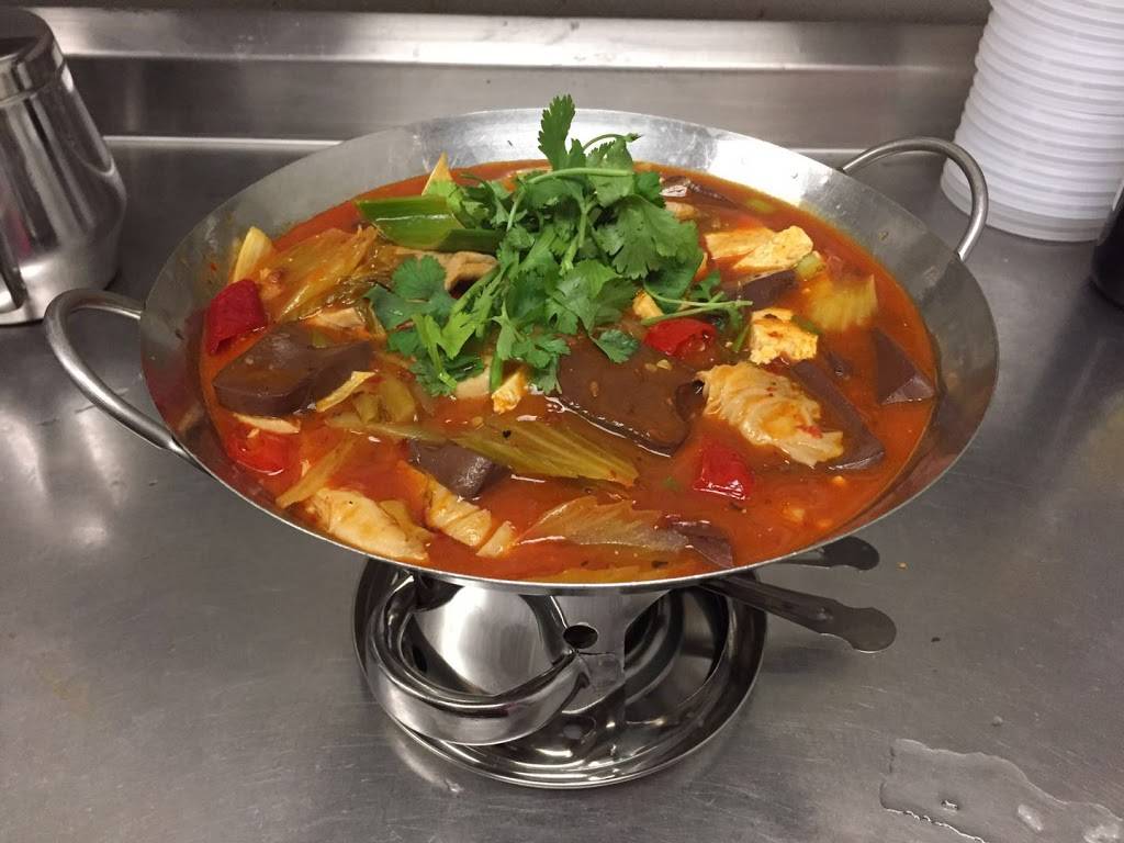 Chuan Le Restaurant | restaurant | 850 E Ogden Ave, Naperville, IL 60563, USA | 6303577633 OR +1 630-357-7633