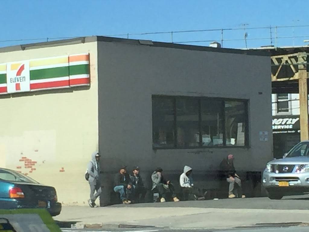 7-Eleven | bakery | 6501 New Utrecht Ave, Brooklyn, NY 11219, USA | 7182340295 OR +1 718-234-0295
