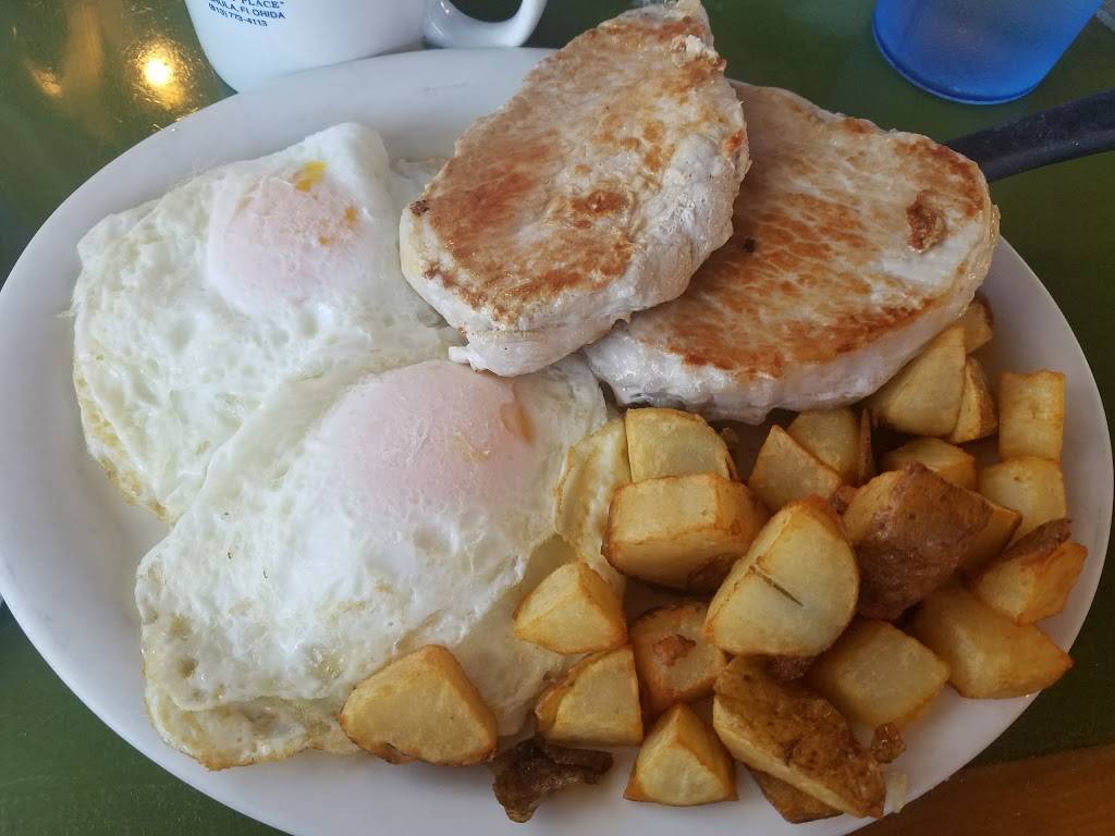 The Ultimate Omelet House | restaurant | 1435 S Ridgewood Ave, Daytona Beach, FL 32114, USA | 3862552006 OR +1 386-255-2006