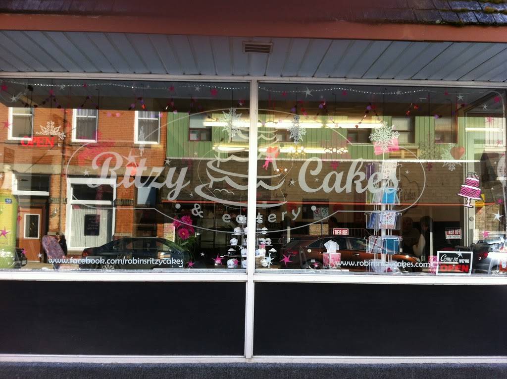 Ritzy Cakes & Eatery | restaurant | 20 Alice St, Waterford, ON N0E 1Y0, Canada | 5194430964 OR +1 519-443-0964