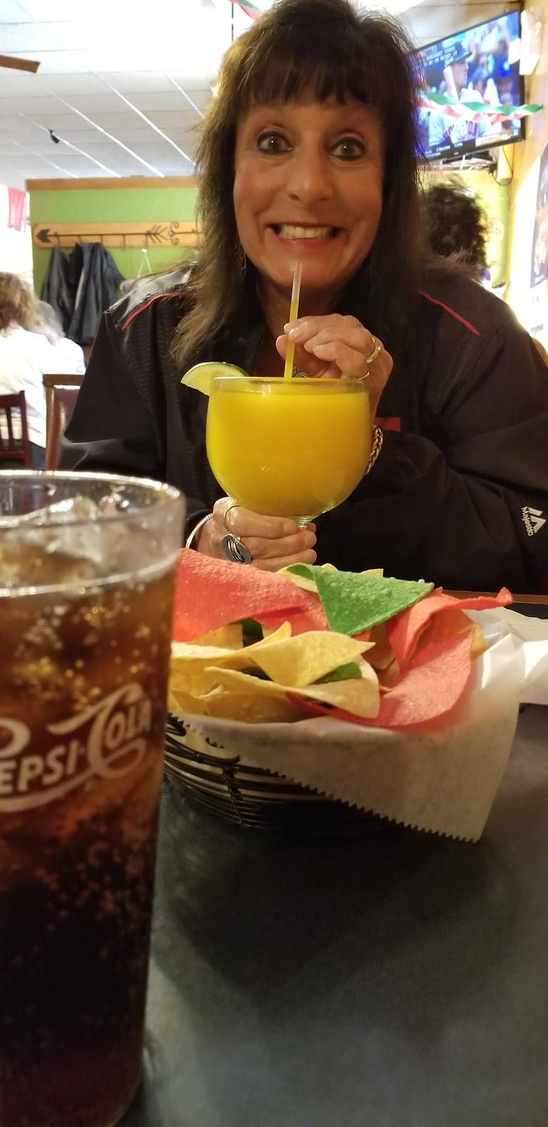 El Campesino | restaurant | 10735 Ravenna Rd, Twinsburg, OH 44087, USA | 3304052897 OR +1 330-405-2897