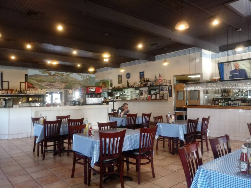 Stephens Market and Grill | restaurant | 2632 E Main St, Ventura, CA 93003, USA | 8056484200 OR +1 805-648-4200