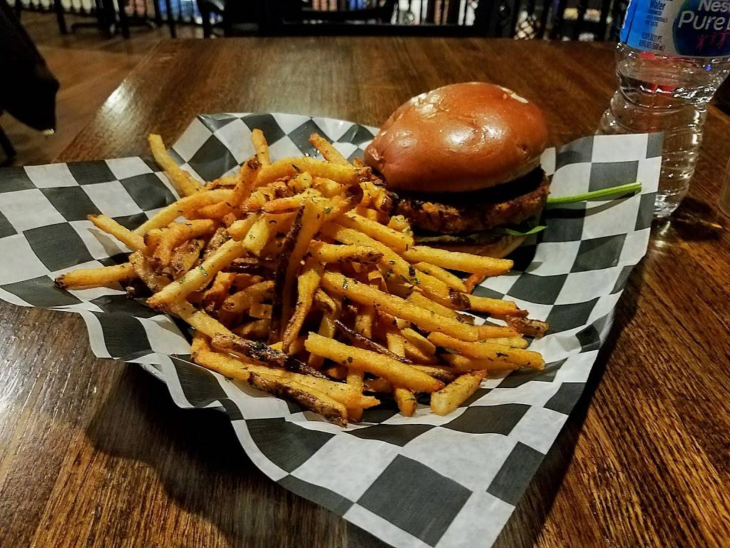 Honest Abes Burgers & Freedom | restaurant | 126 N 14th St, Lincoln, NE 68508, USA | 4022614904 OR +1 402-261-4904