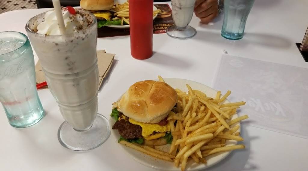 Steak n Shake | restaurant | 15125 Montfort Dr, Dallas, TX 75248, USA | 9727884103 OR +1 972-788-4103