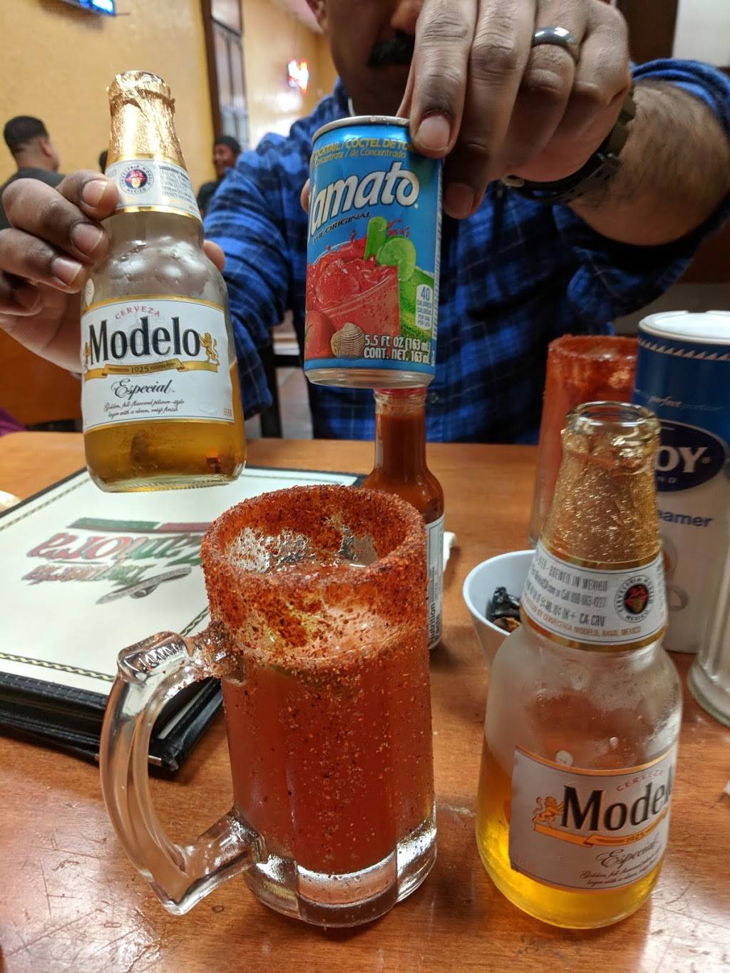 Taqueria Zamora | restaurant | 3121 Main Street, Santa Ana, CA 92707, USA | 7145570907 OR +1 714-557-0907