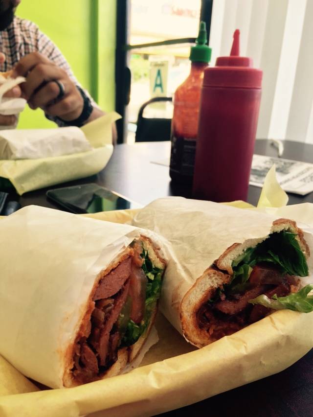 Perspolis | restaurant | 6900 Reseda Blvd # G, Reseda, CA 91335, USA | 8187586916 OR +1 818-758-6916