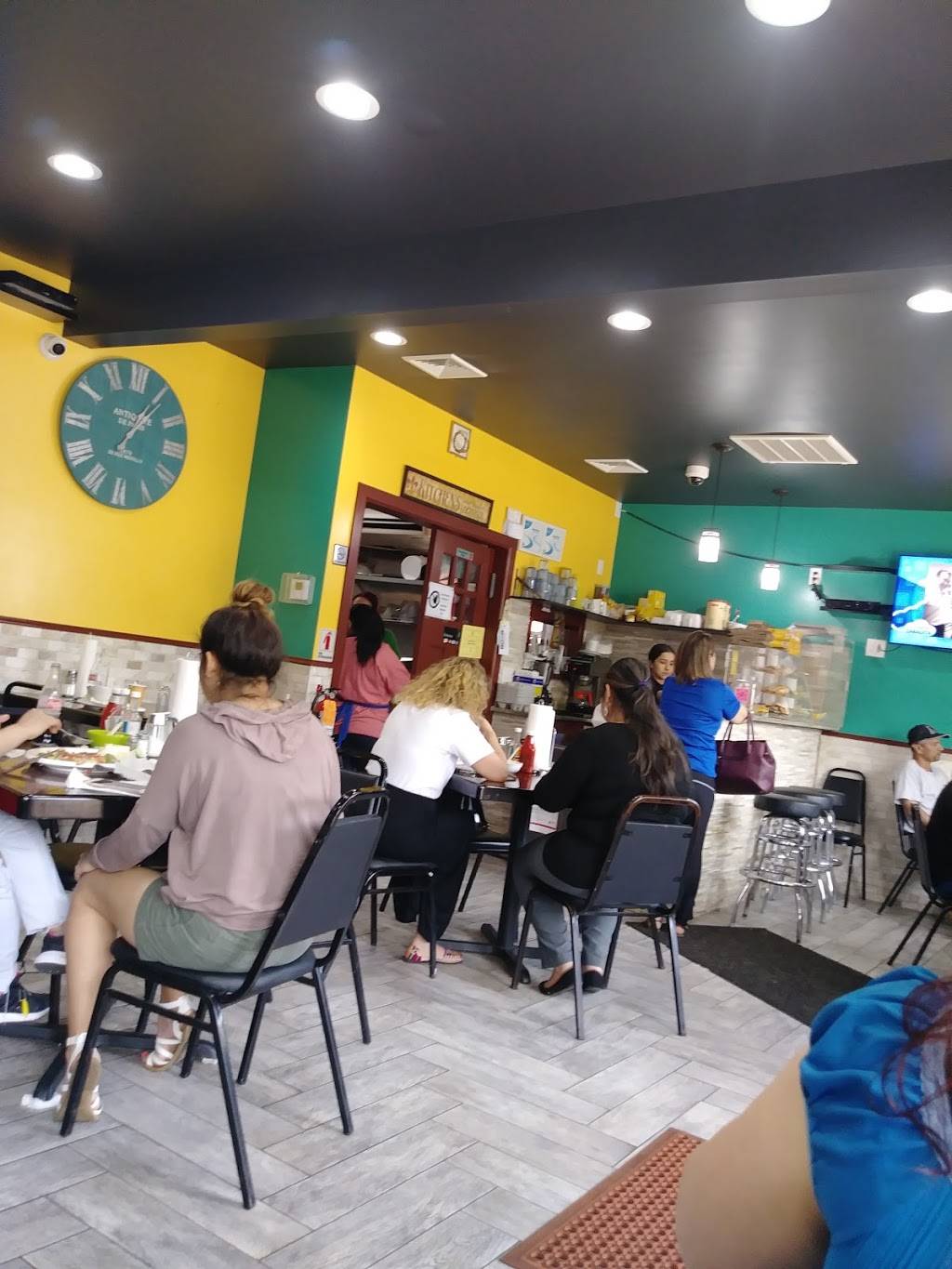 La Fonda Del Creador | restaurant | 478 Somerset St, North Plainfield, NJ 07060, USA | 9085611042 OR +1 908-561-1042