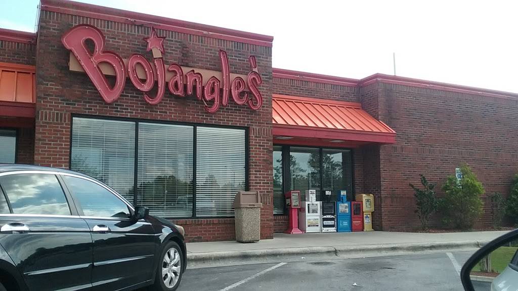 Bojangles Famous Chicken n Biscuits | restaurant | 7085 US-70, Newport, NC 28570, USA | 2522233592 OR +1 252-223-3592