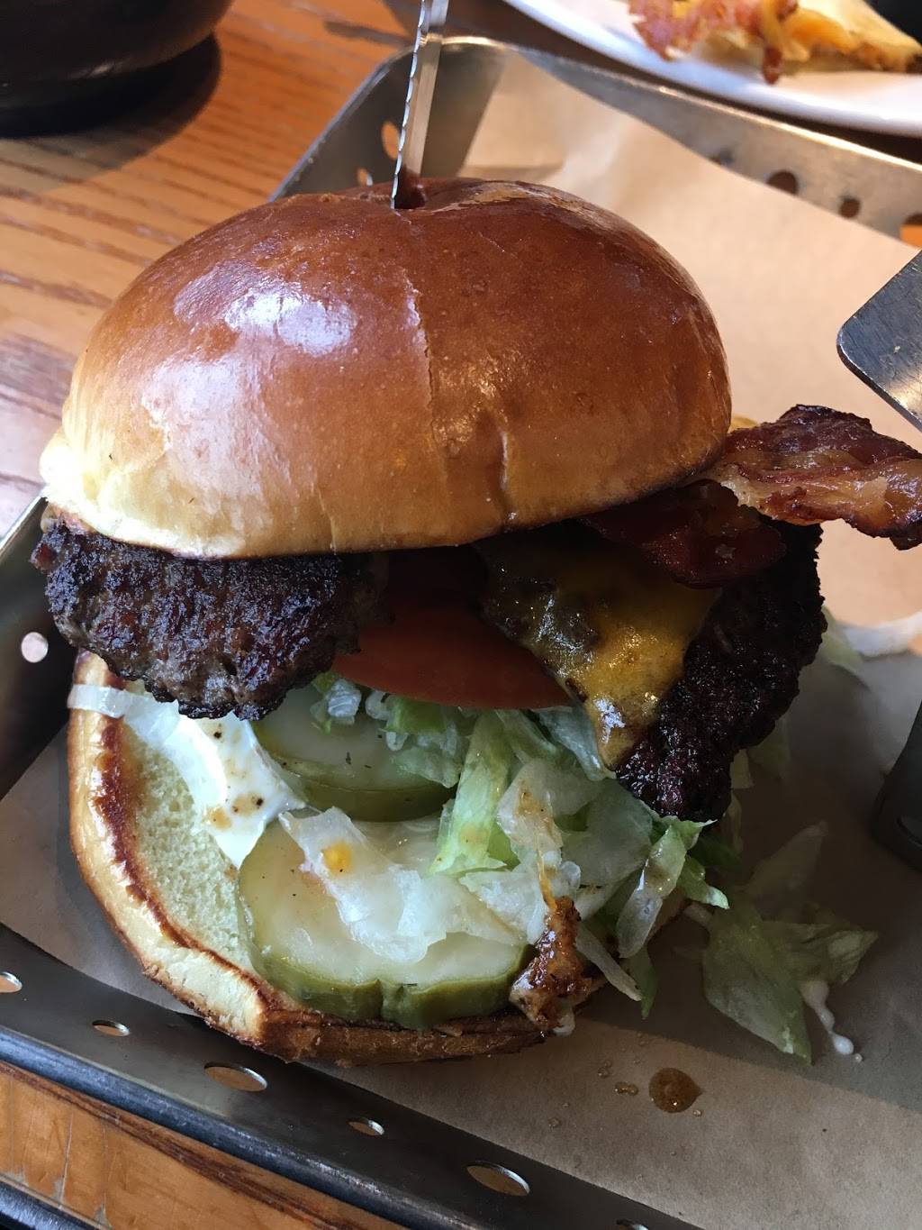 Chilis Grill & Bar | restaurant | 3520 Gwinnett Pl Dr NW, Duluth, GA 30096, USA | 7704971536 OR +1 770-497-1536