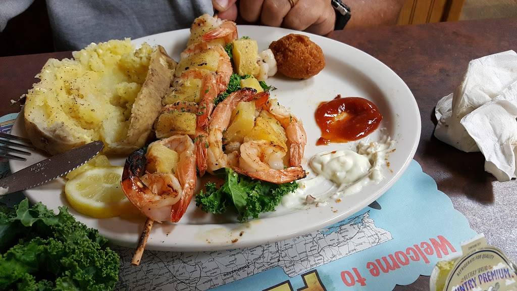 Corky Bells Seafood & Steaks | restaurant | 1049 Floyd St, Fleming Island, FL 32003, USA | 9042841379 OR +1 904-284-1379