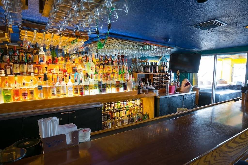 Sea Critters Cafe | cafe | 2007 Pass a Grille Way, St Pete Beach, FL 33706, USA | 7273603706 OR +1 727-360-3706