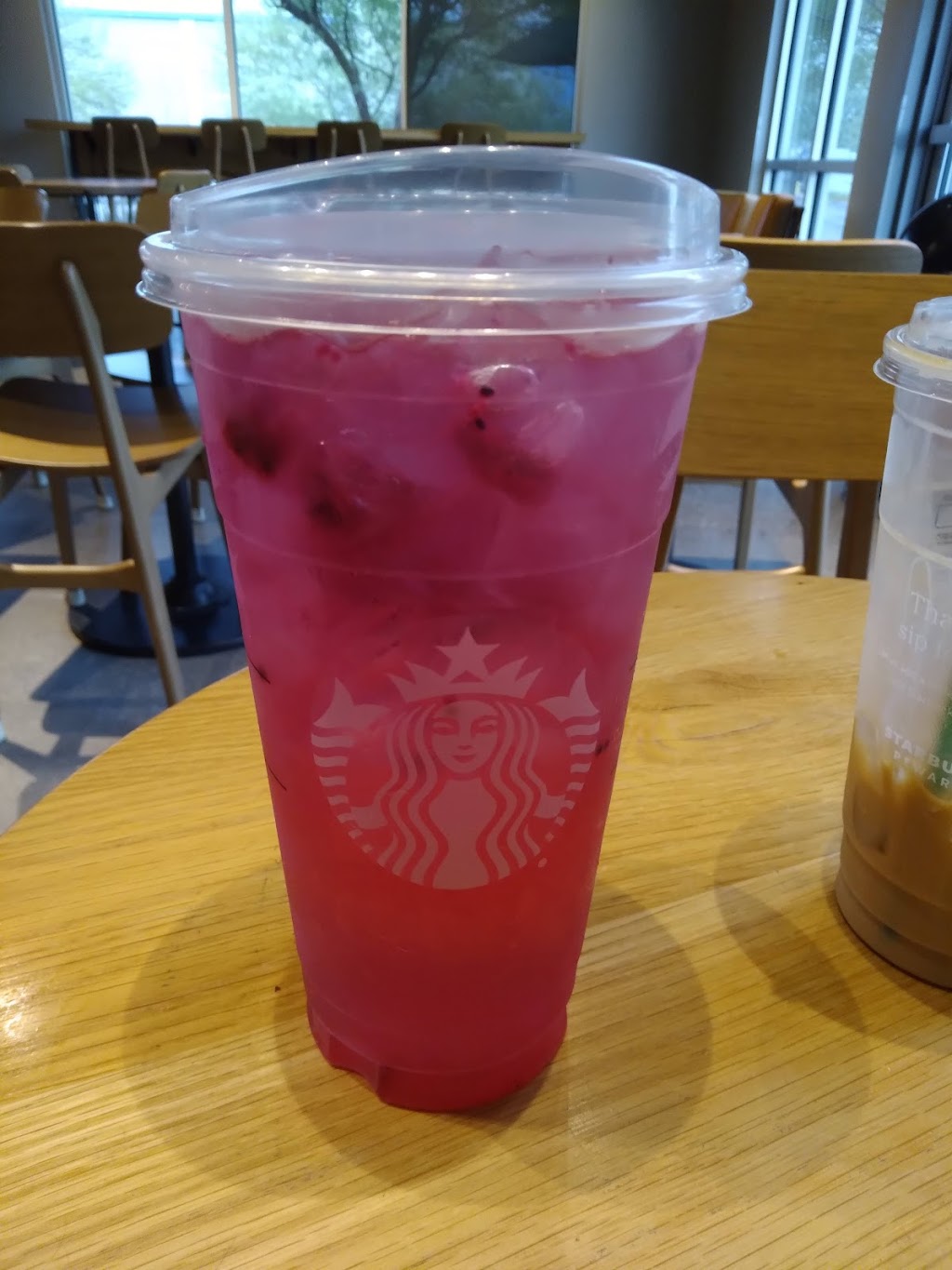 Starbucks | cafe | 8160 W Thunderbird Rd, Peoria, AZ 85381, USA | 6239795479 OR +1 623-979-5479