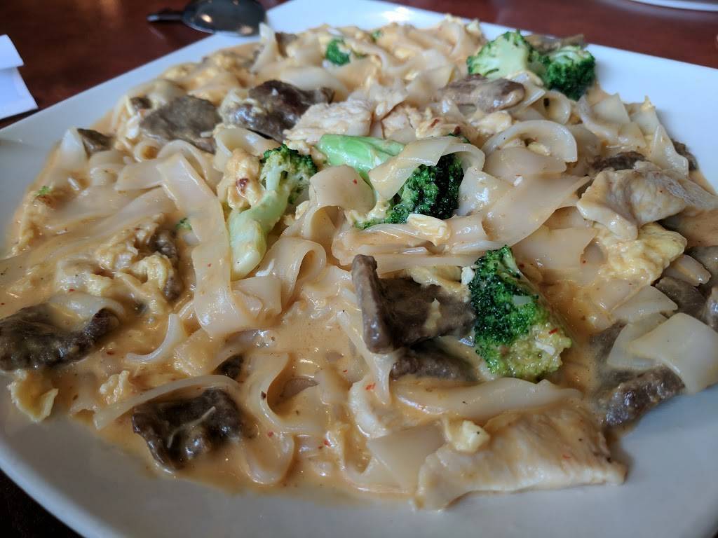 Sy Thai Cafe | restaurant | 315 Hamilton Row, Birmingham, MI 48009, USA | 2482589830 OR +1 248-258-9830