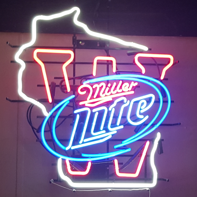 Neighborhood Pub & Grill | restaurant | N5091 Co Hwy BB, Chilton, WI 53014, USA | 9208493799 OR +1 920-849-3799