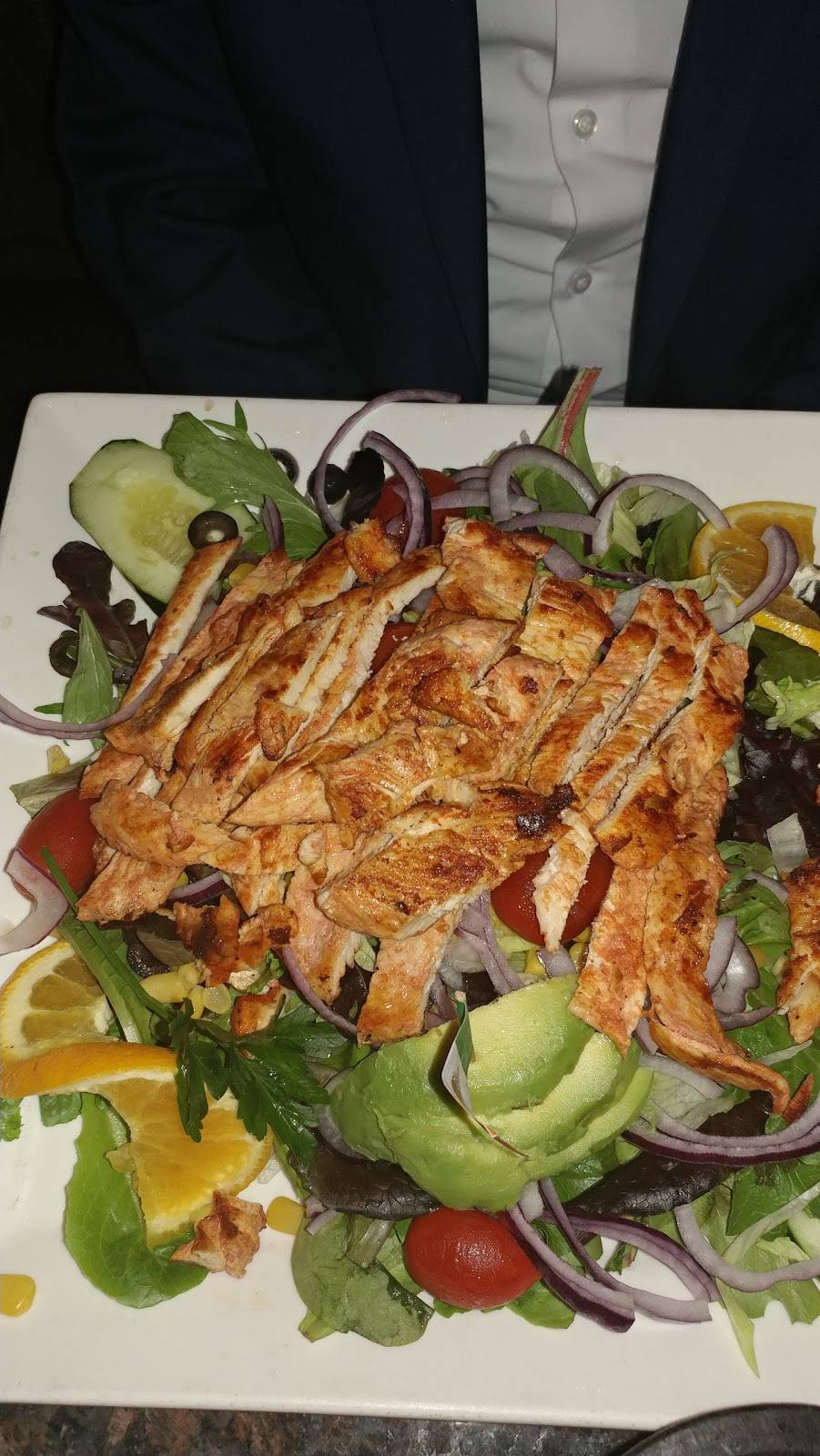 El Pescador Bar & Grill | restaurant | 11740 Valley Blvd, El Monte, CA 91732, USA | 6266720244 OR +1 626-672-0244