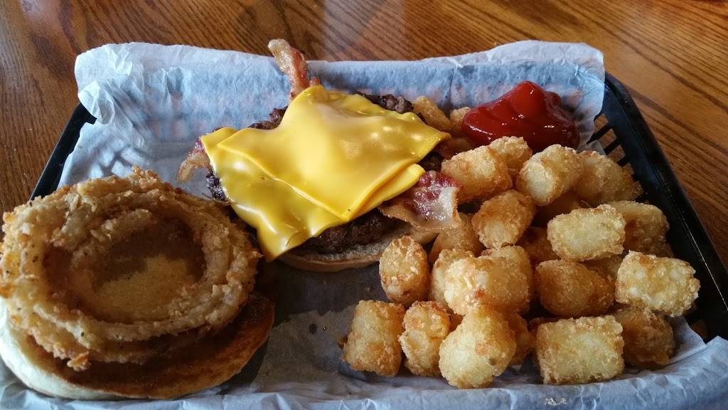 Tanners Bar and Grill | restaurant | 1202 S 119th St, Omaha, NE 68144, USA | 4026147923 OR +1 402-614-7923