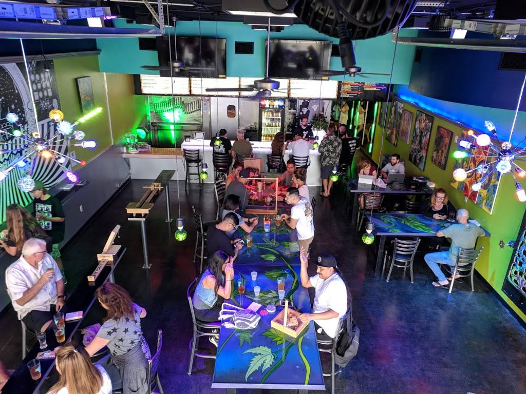 Kilowatt Brewing Oceanside Taproom & Provisions | restaurant | 406 Mission Ave, Oceanside, CA 92054, USA | 7602311997 OR +1 760-231-1997