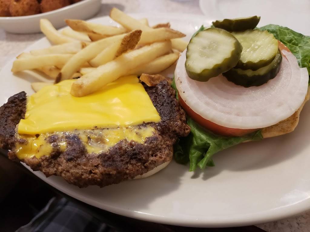 The Pickel Barrel | restaurant | 12912 Plaza Dr, Henrico, VA 23233, USA | 8047080166 OR +1 804-708-0166