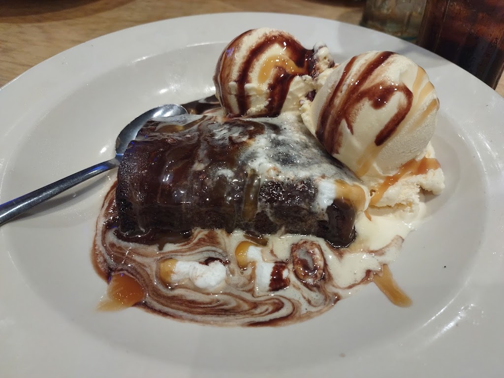 Logans Roadhouse | restaurant | 2809 W. Expwy. 83, Harlingen, TX 78552, USA | 9564400870 OR +1 956-440-0870