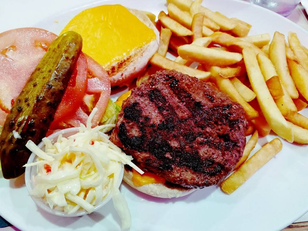 T-Bone Diner | restaurant | 10748 Queens Blvd, Forest Hills, NY 11375, USA | 7182617744 OR +1 718-261-7744