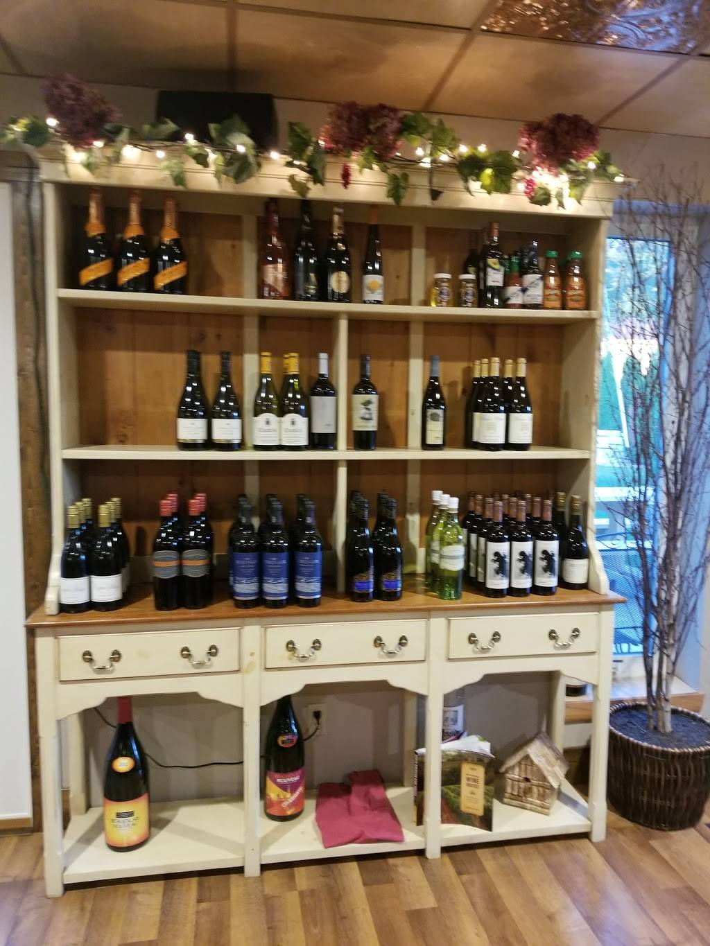 Bakkheia Wine Bar | restaurant | 420 W Ryan St, Brillion, WI 54110, USA | 9203771406 OR +1 920-377-1406