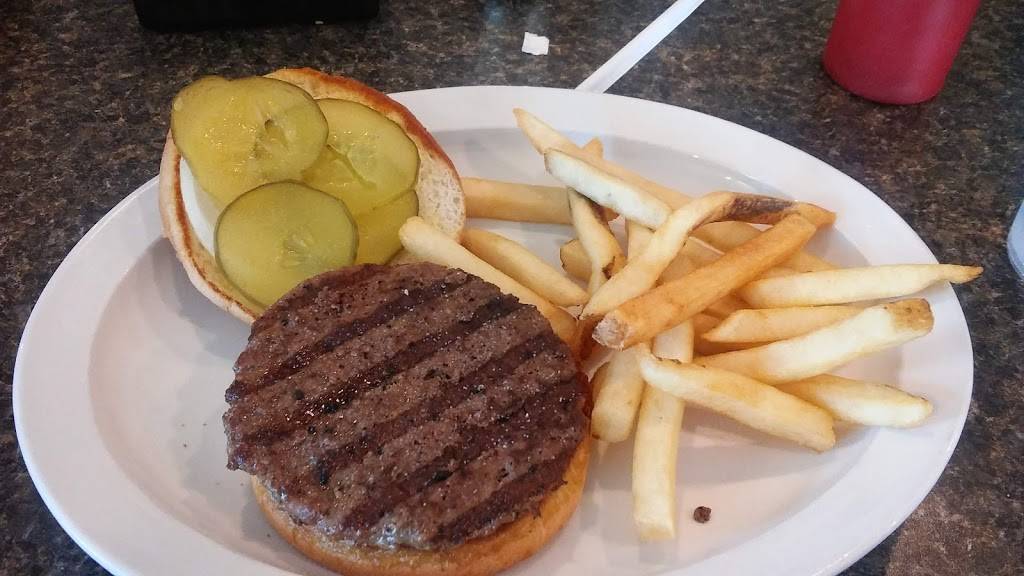 Airport Cafe | restaurant | 1636 N Main St, Urbana, OH 43078, USA | 9376522010 OR +1 937-652-2010