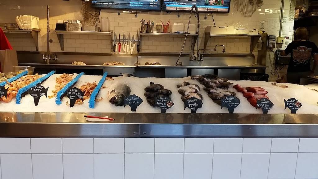 Conrads Crabs & Seafood Market -Parkville, MD | restaurant | 1720 E Joppa Rd, Parkville, MD 21234, USA | 4108821515 OR +1 410-882-1515