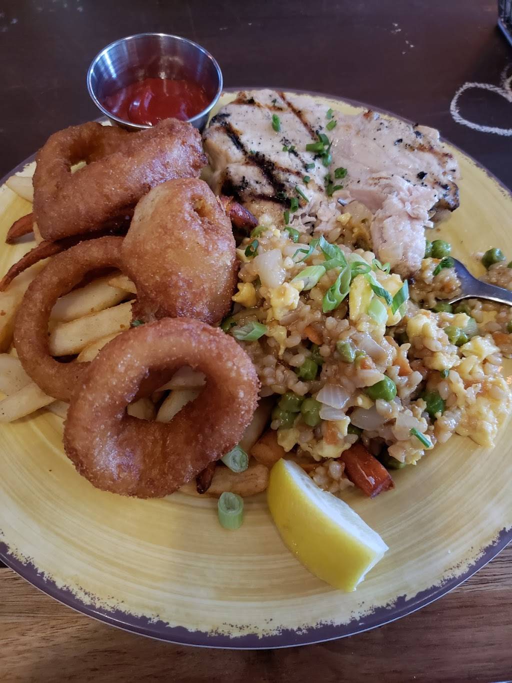 Bonefish Harrys | restaurant | 45 Lewis St, Lynn, MA 01902, USA | 7817904545 OR +1 781-790-4545