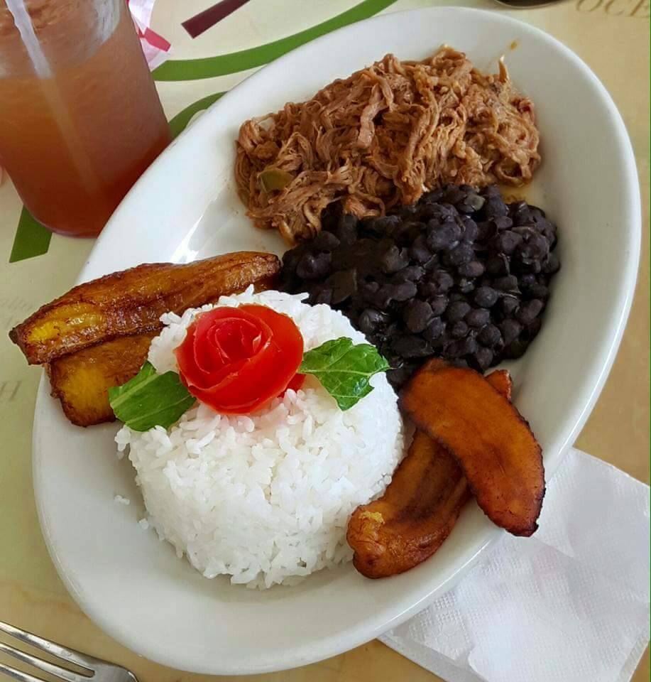 Arepa Xpress | restaurant | 4334 Farm to Market 2920 #170, Spring, TX 77388, USA | 7133895930 OR +1 713-389-5930