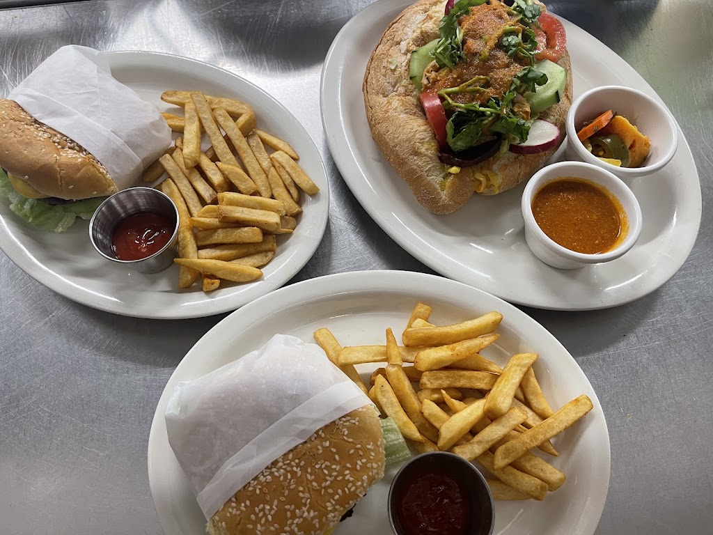 Vos pupusas | restaurant | 1125 W Rancho Vista Blvd, Palmdale, CA 93551, USA | 6615263393 OR +1 661-526-3393