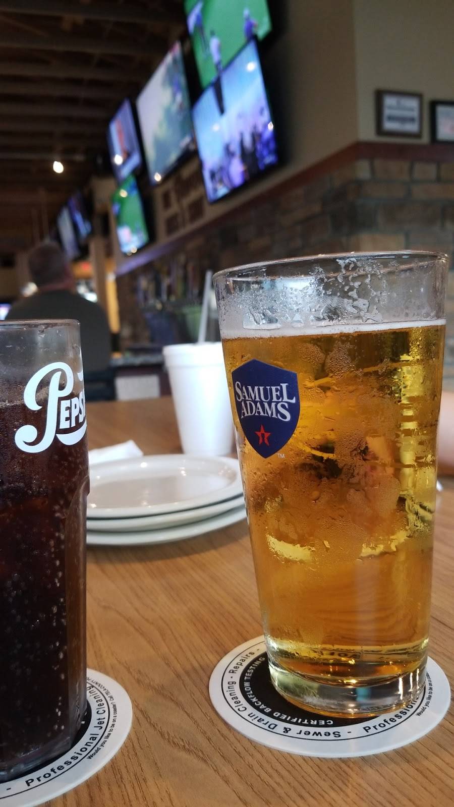 Shooters Sports Grill | restaurant | 4981 Winners Circle Drive, Hamilton, OH 45011, USA | 5132040401 OR +1 513-204-0401