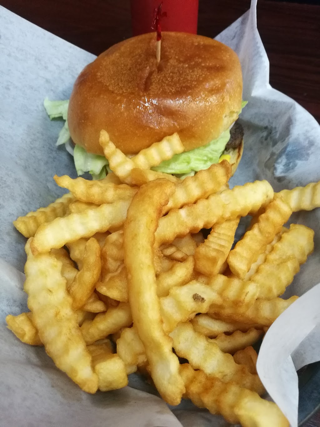 The Fishermans Wife II | restaurant | 3348 Mahan Dr Suite 2, Tallahassee, FL 32308, USA | 8503866000 OR +1 850-386-6000