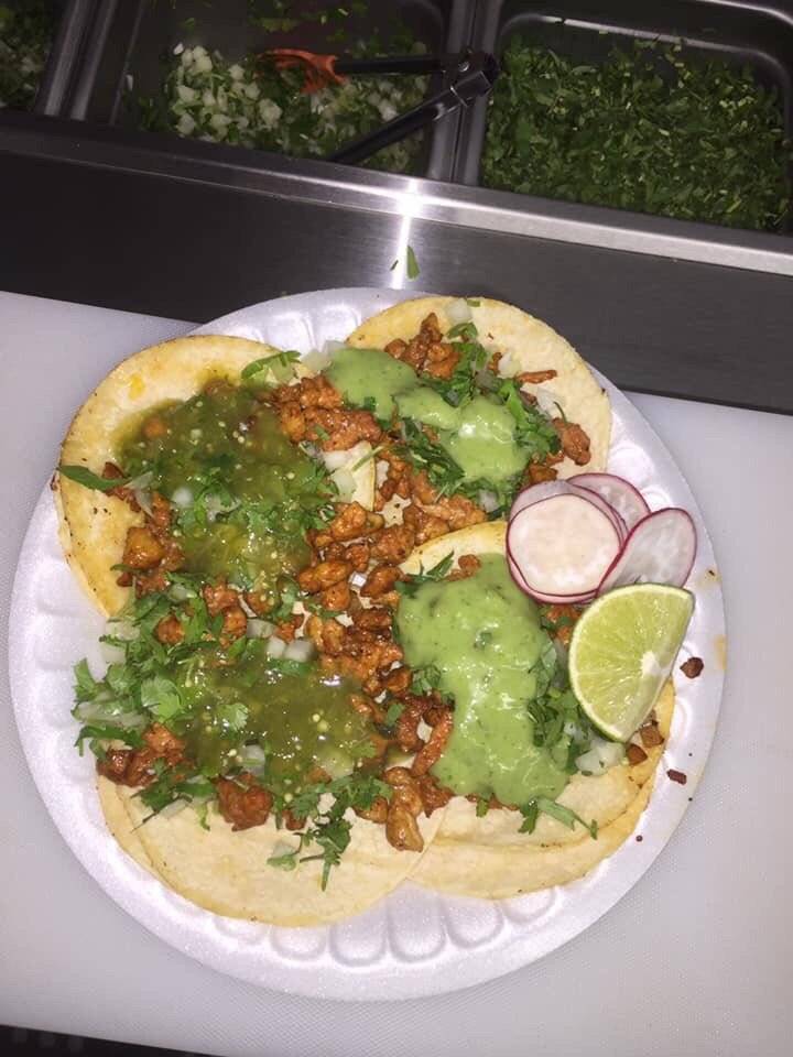 Paloma’s Taqueria | restaurant | 3297 Portland Rd NE, Salem, OR 97301, USA | 9712098764 OR +1 971-209-8764