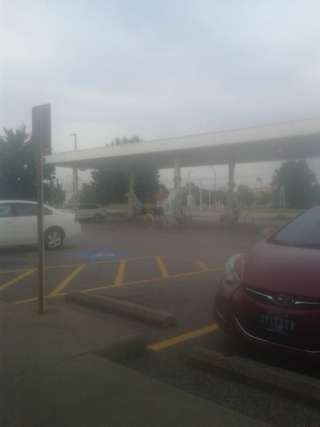 Subway | restaurant | 4161 W 150th St, Cleveland, OH 44135, USA | 2162511987 OR +1 216-251-1987