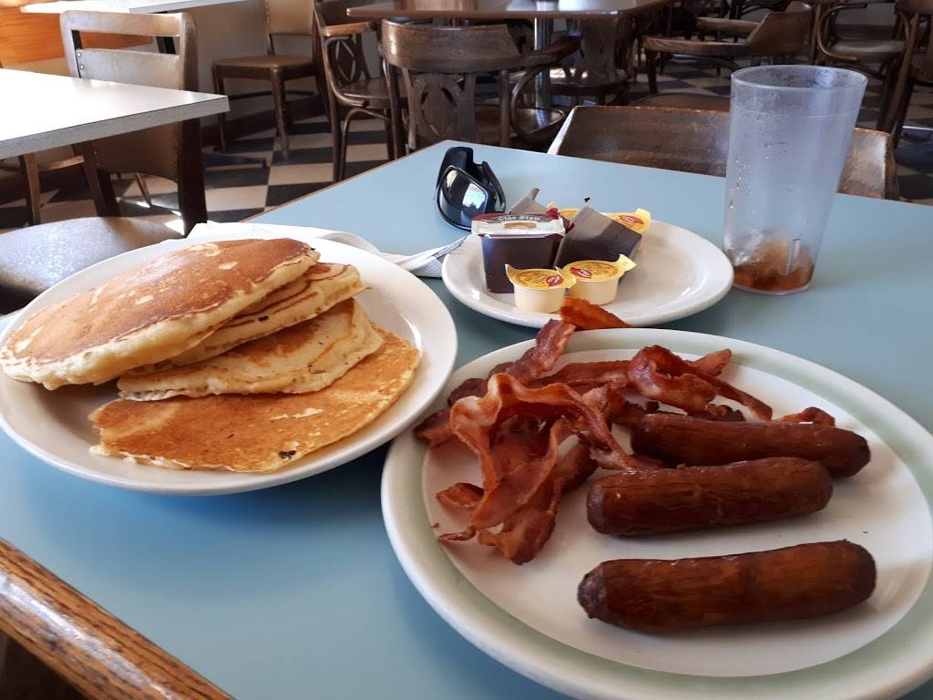 Lock Street Diner | restaurant | 769 Lock St, Peterborough, ON K9J 8S8, Canada | 7057430947 OR +1 705-743-0947