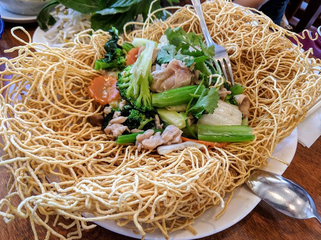 Phở Hưng Restaurant | restaurant | 1195 Dundas St E, Mississauga, ON L4Y 2C1, Canada | 9052758588 OR +1 905-275-8588