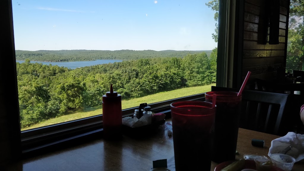 Freds Fish House | restaurant | 44 Hwy 101 Cutoff, Mountain Home, AR 72653, USA | 8704925958 OR +1 870-492-5958