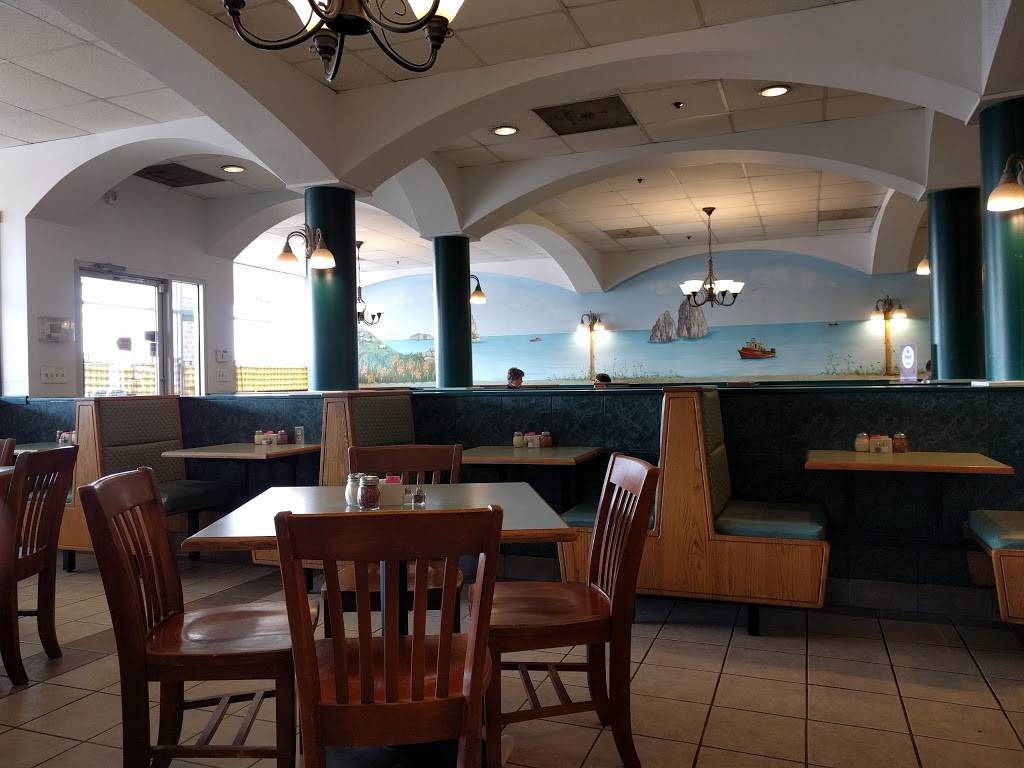 Mamma Lucia | restaurant | 4734 Cherry Hill Rd, College Park, MD 20740, USA | 3015130605 OR +1 301-513-0605