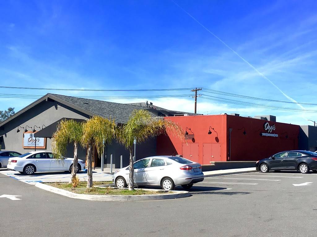 Oggis Sports | Brewhouse | Pizza | meal takeaway | 305 Encinitas Blvd, Encinitas, CA 92024, USA | 7609448170 OR +1 760-944-8170