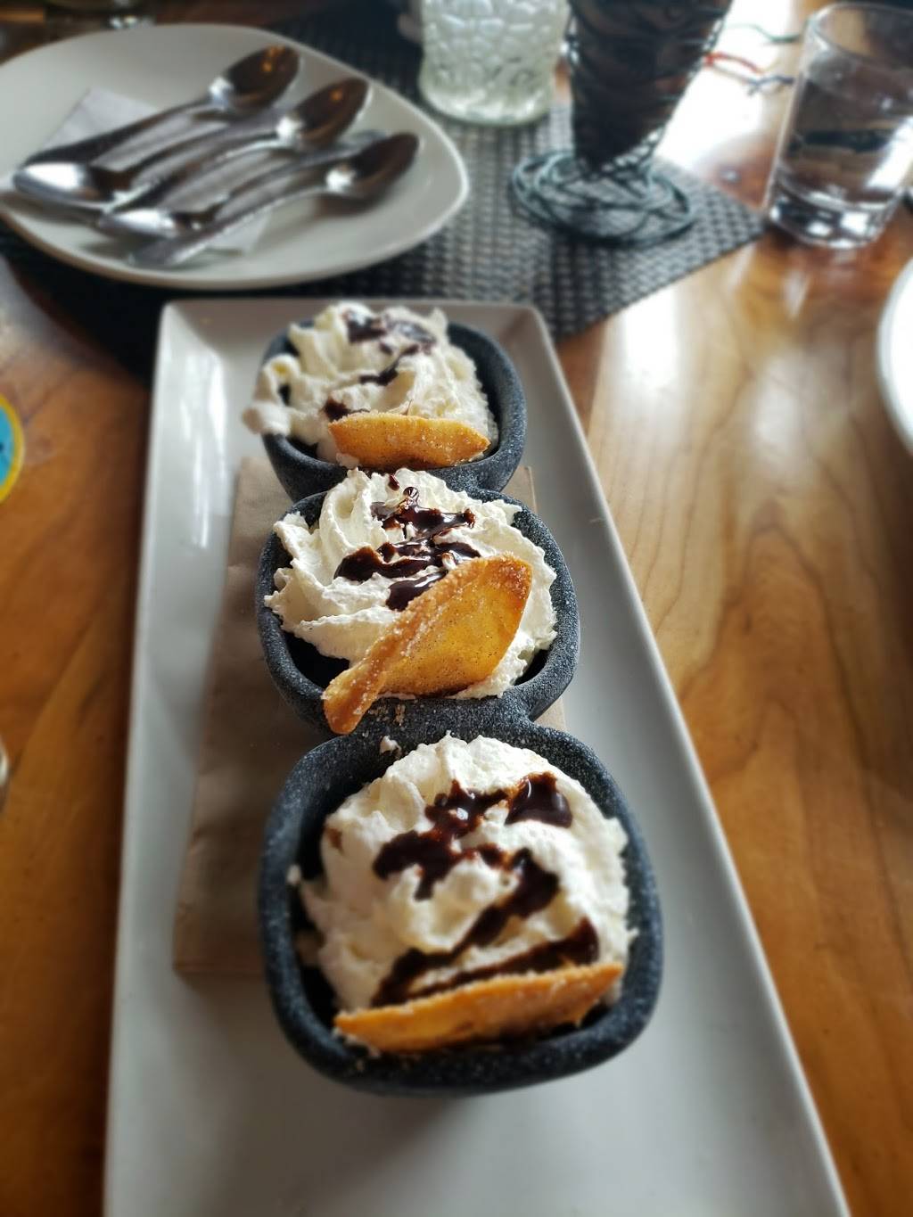 Mago Grill & Cantina | restaurant | 100 W Higgins Rd M-05, South Barrington, IL 60010, USA | 8478444400 OR +1 847-844-4400