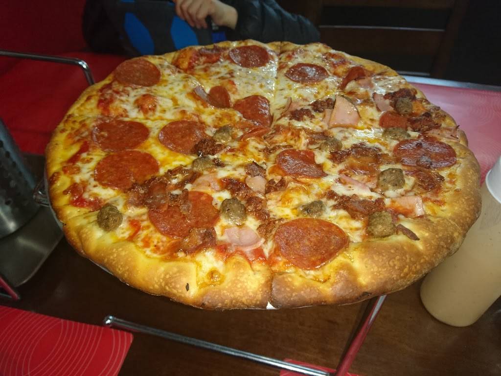 pizza & lunch Napoles | restaurant | 9, Blvd. Benito Juárez 135, Centro Playas, 22710 Rosarito, B.C., Mexico | 016611202617 OR +52 661 120 2617