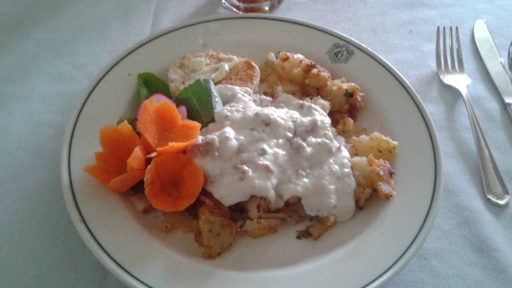 Little Corner Cafe | restaurant | 136 S 1st St, Bangor, PA 18013, USA | 6104529170 OR +1 610-452-9170