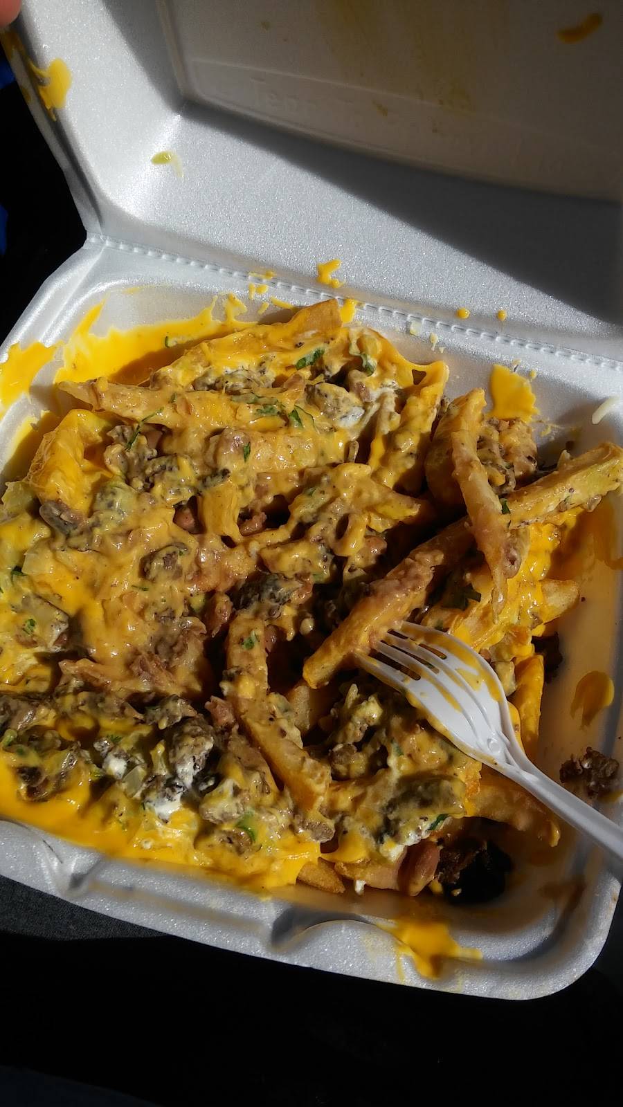 Tacos Charlys | restaurant | 10690 Laurel Canyon Blvd, Pacoima, CA 91331, USA | 8188900044 OR +1 818-890-0044