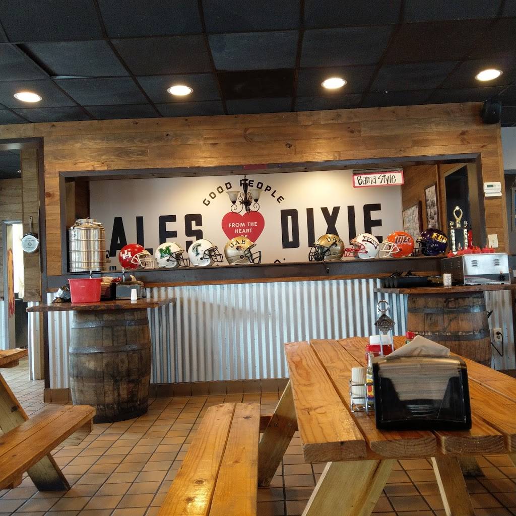 Moes Original BBQ - Vestavia Hills | restaurant | 2520 Rocky Ridge Rd, Vestavia Hills, AL 35243, USA | 2058222773 OR +1 205-822-2773