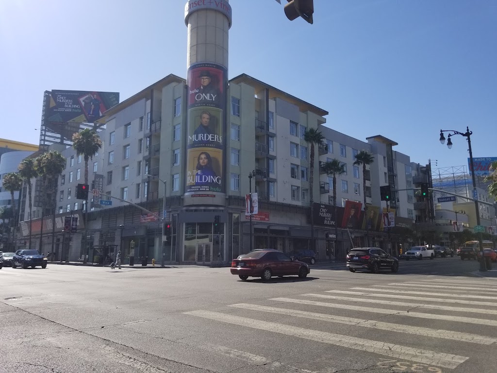 Ikes Love & Sandwiches | restaurant | 1517 Vine St unit 107, Los Angeles, CA 90028, USA | 3233726400 OR +1 323-372-6400