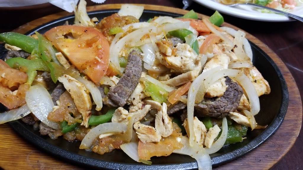 Taqueria Cazadores Mexican Food & Seafood | restaurant | 927 Rittiman Rd, San Antonio, TX 78209, USA | 2108240175 OR +1 210-824-0175