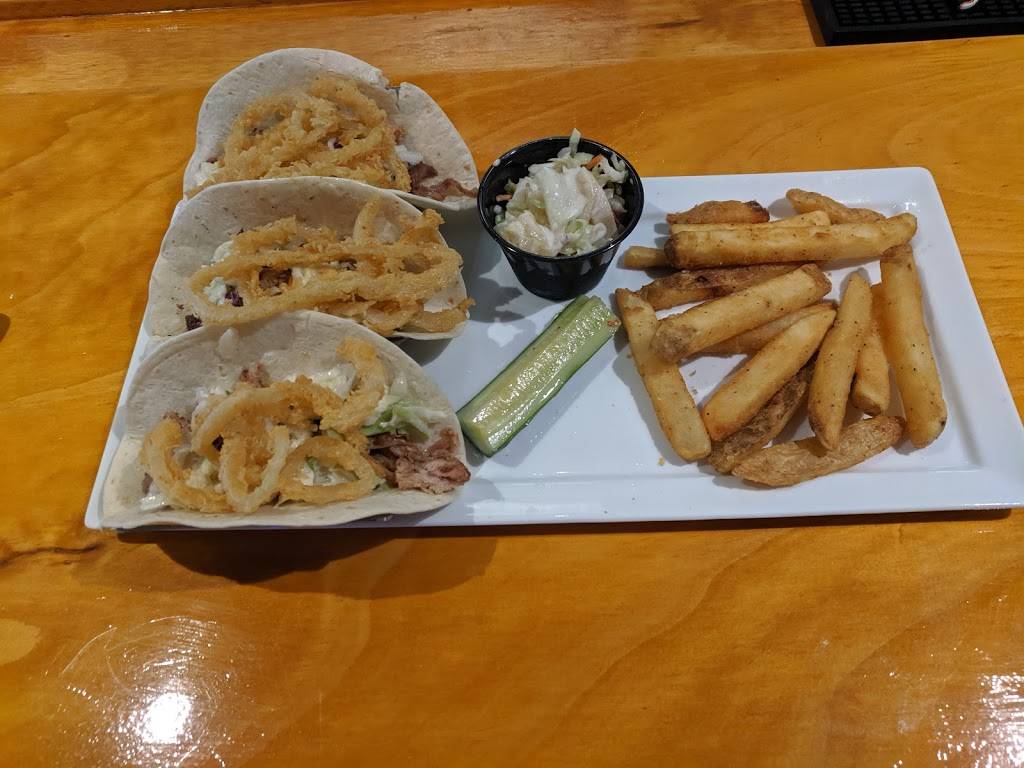 The Outpost On Gandy | restaurant | 10056 Gandy Blvd N, St. Petersburg, FL 33702, USA | 7272018535 OR +1 727-201-8535