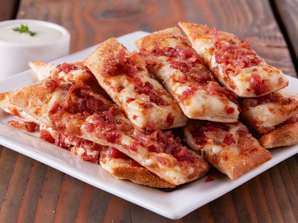 Pizza Guys | restaurant | 3301 S Mooney Blvd #102, Visalia, CA 93277, USA | 5599319222 OR +1 559-931-9222