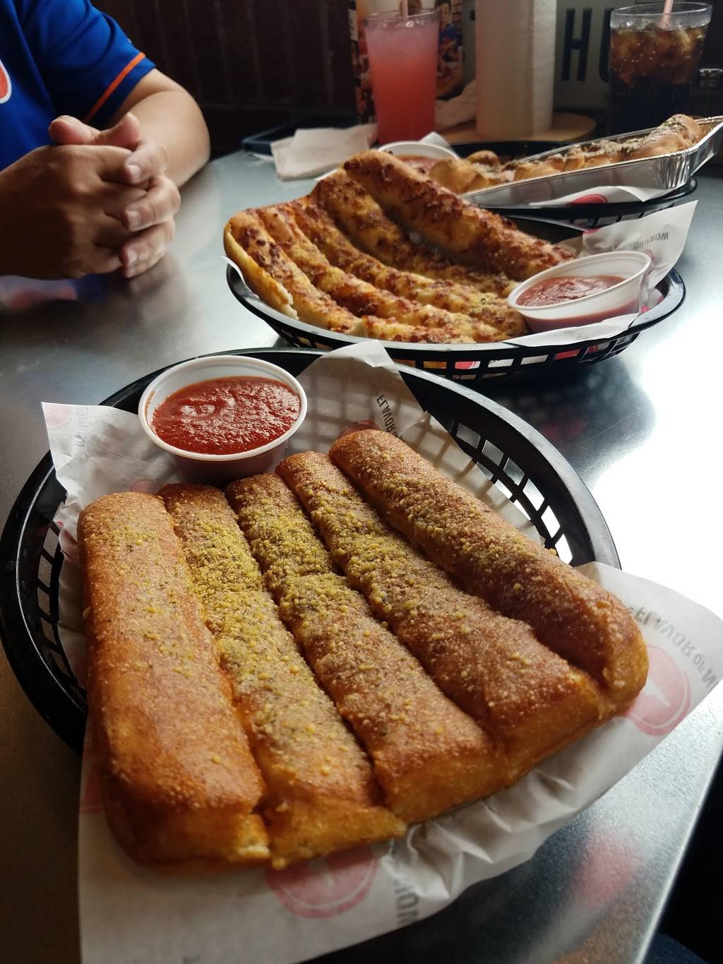 Pizza Hut | restaurant | 335 E White Horse Pike, Absecon, NJ 08205, USA | 6097480332 OR +1 609-748-0332